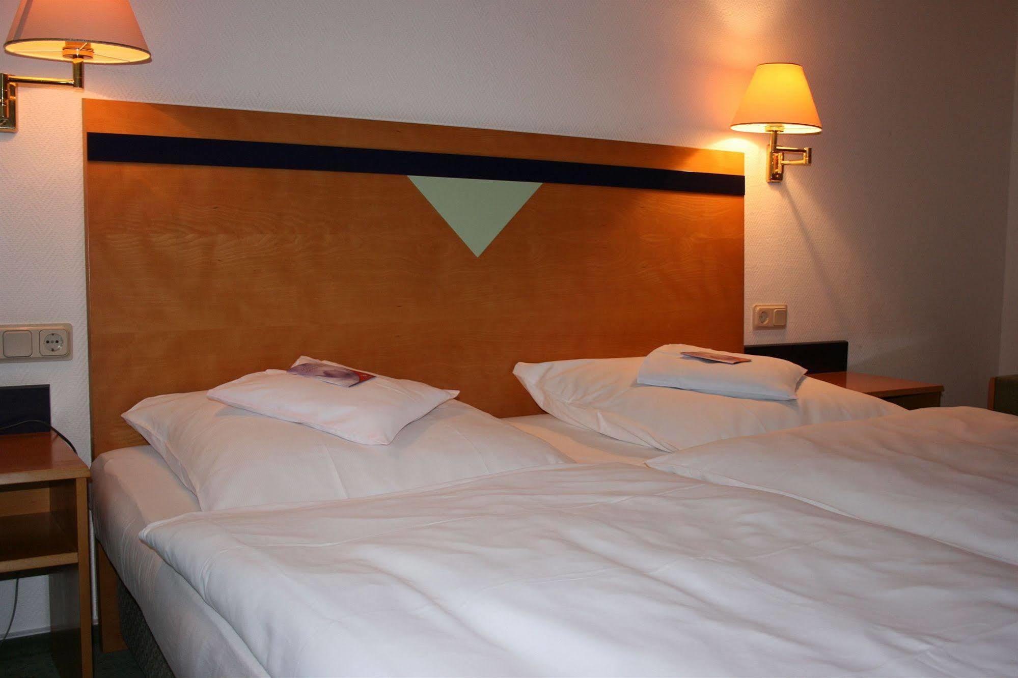 Parkhotel ฮิตซาคเคอร์ ภายนอก รูปภาพ